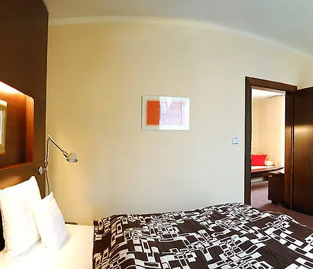Bianca 3*